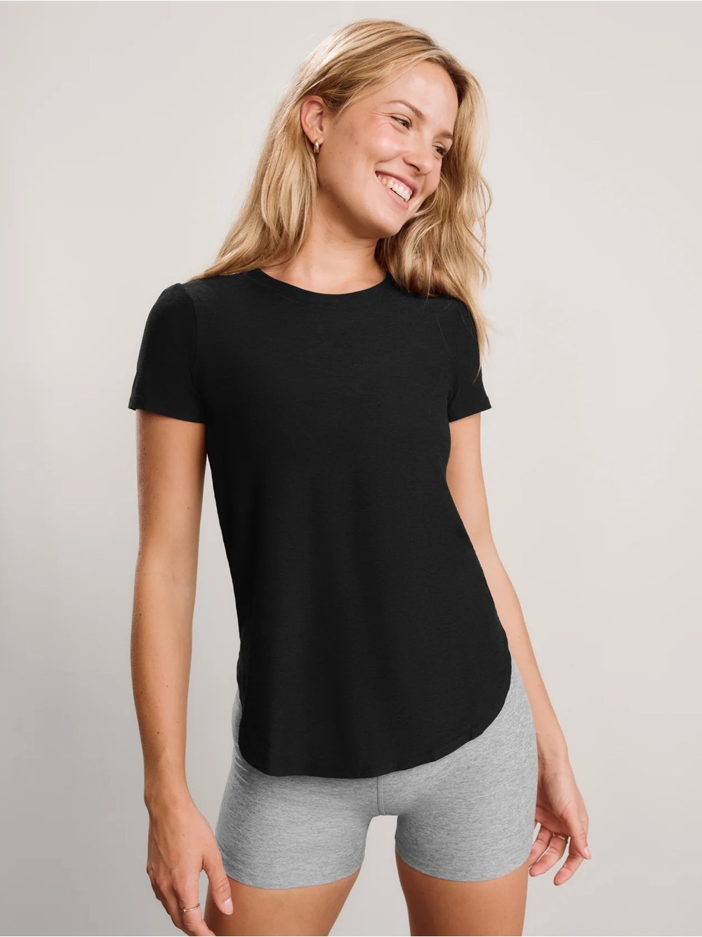 Beyond Yoga Featherweight On The Down Low Tee Darkest Night Size Large
